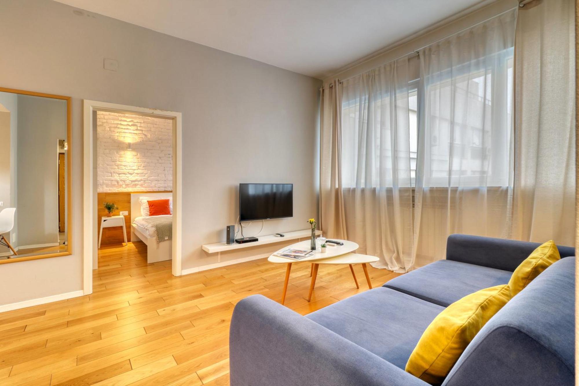 Urban Chic Apartment Bucureşti Ngoại thất bức ảnh