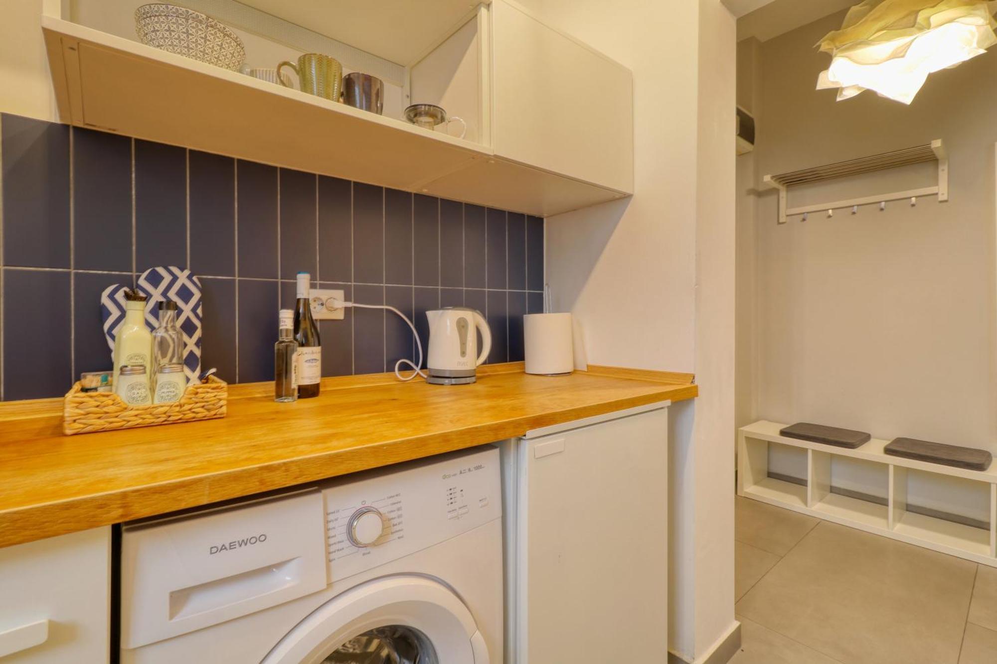 Urban Chic Apartment Bucureşti Ngoại thất bức ảnh